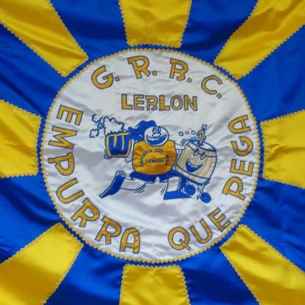 Logo do bloco Gremio Recreativo Empurra Que Pega Do Leblon